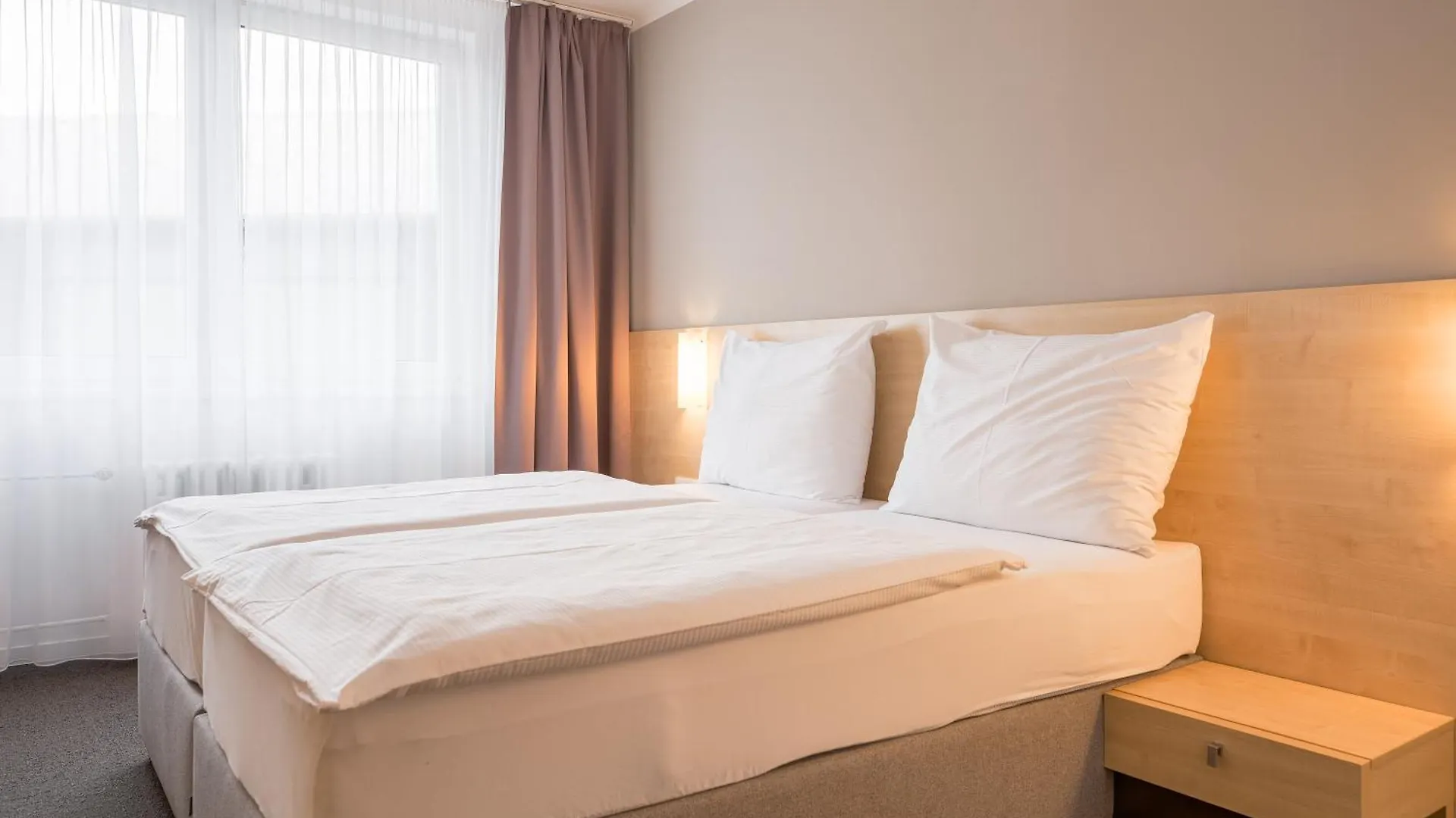 Hotel Vista Brünn 4*,